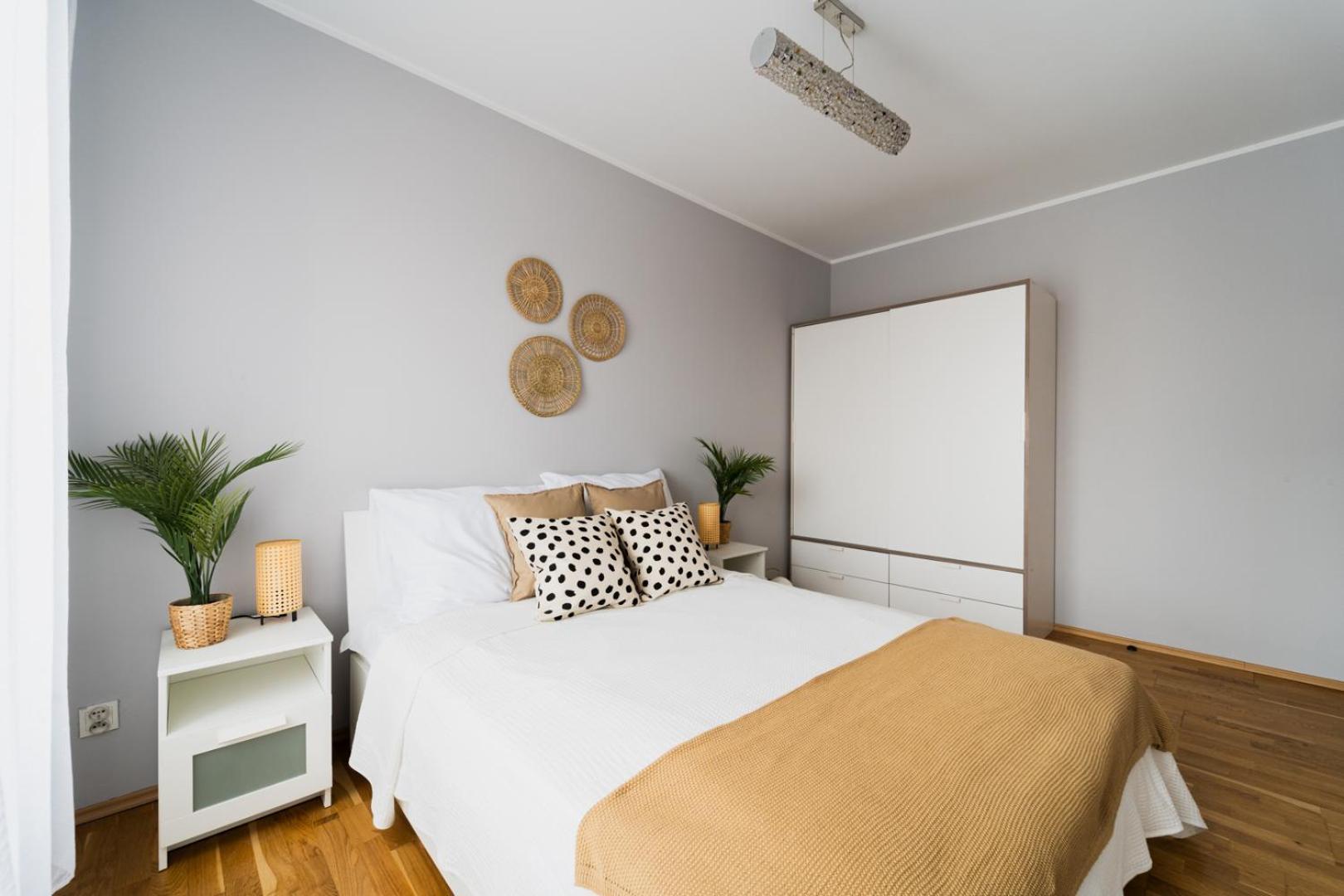 Big Apartment Old Town - 3 Rooms- 7 People-Lift- Near Town Hall ヴロツワフ エクステリア 写真